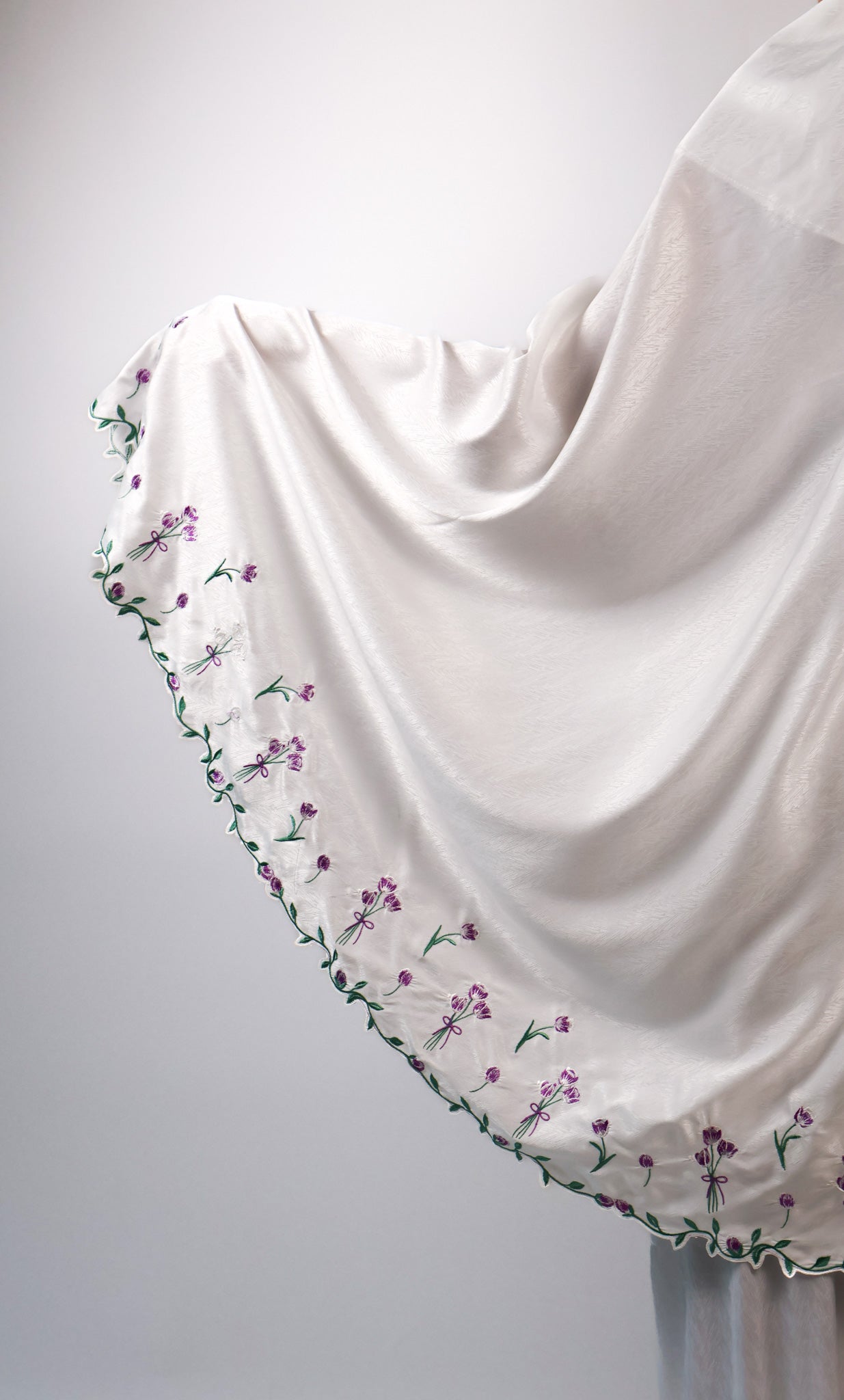 LALÉ Prayer Set - White