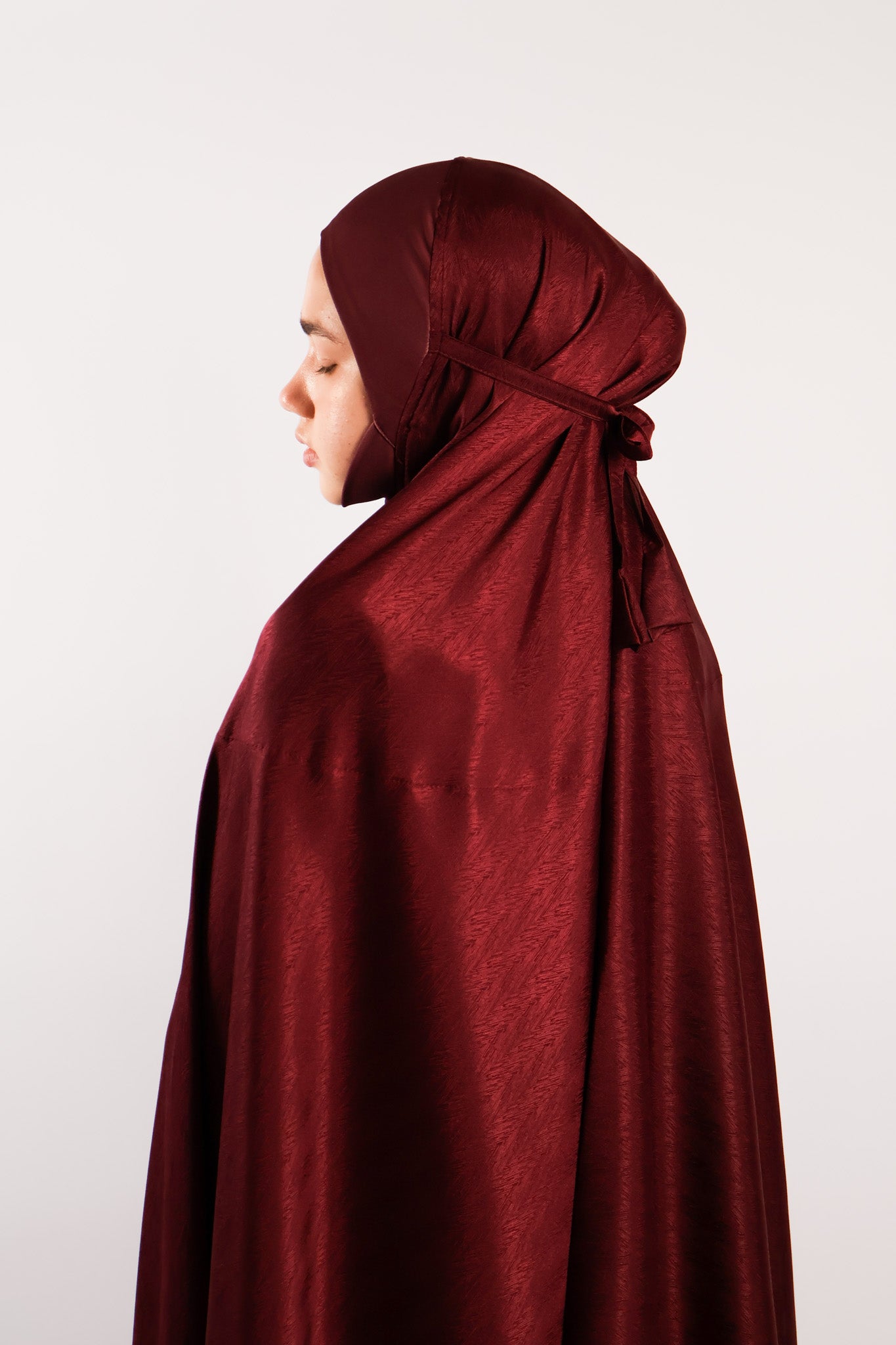 LALÉ Prayer Set - Burgundy